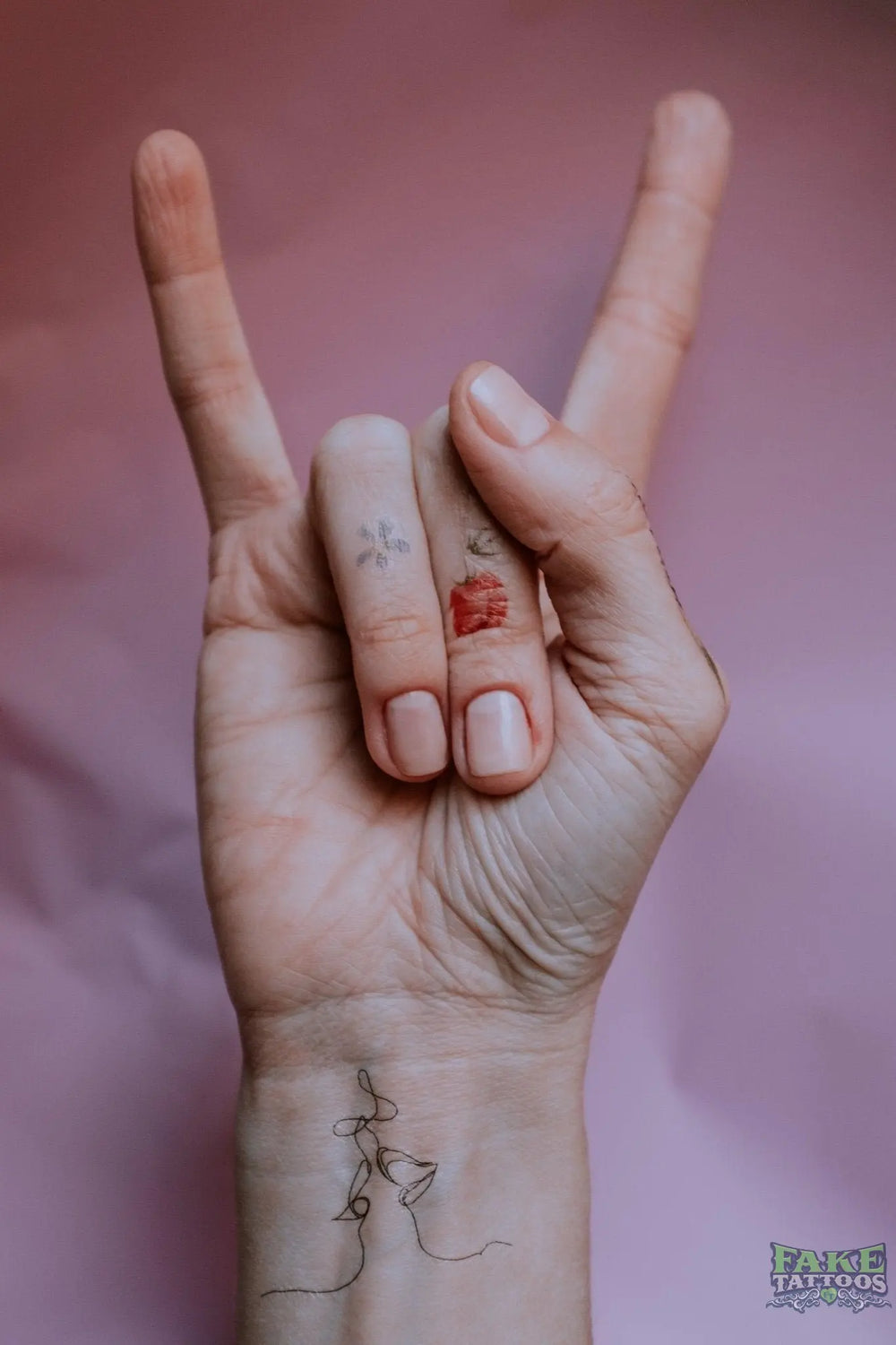 Temporary Tattoos  A brief Guide - FAKE TATTOOS